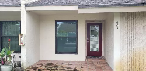 2700 S Oakland Forest Dr #603, Oakland Park, FL 33309