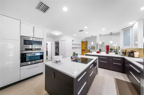 3910 NW 20th St, Coconut Creek, FL 33066
