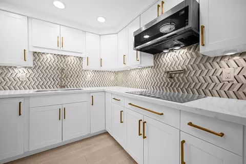 6195 Rock Is #410, Tamarac, FL 33319