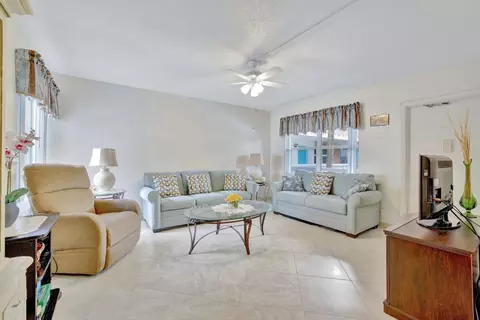 224 Hibiscus #256, Fort Lauderdale, FL 33308