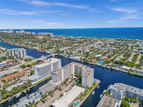 3100 NE 48th St #913, Fort Lauderdale, FL 33308