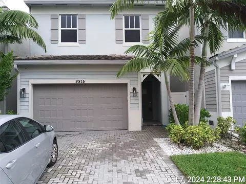 4815 NW Nw 48th, Tamarac, FL 33319