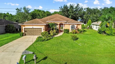 5255 NW South Lovett, Port Saint Lucie, FL 34986