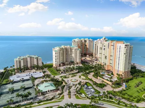 980 Cape Marco Dr #1407, Marco Island, FL 34145