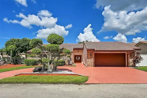 7400 Corkwood, Tamarac, FL 33321