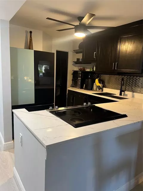 5300 NE 24 #120C, Fort Lauderdale, FL 33308