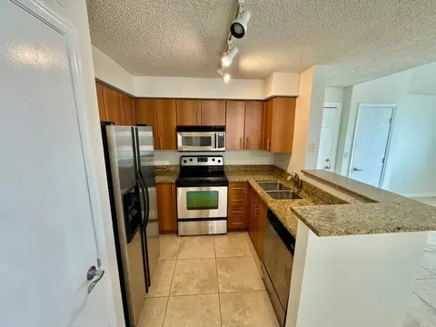 1055 Crystal Way #D, Delray Beach, FL 33444