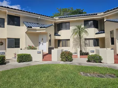 8037 NW 15th Mnr #8037, Plantation, FL 33322