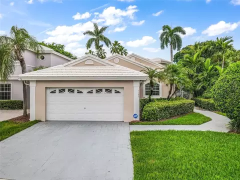 1140 Wilshire, Pembroke Pines, FL 33027