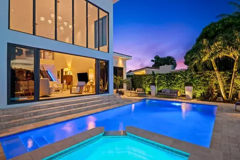 2813 Coral Shrs, Fort Lauderdale, FL 33306