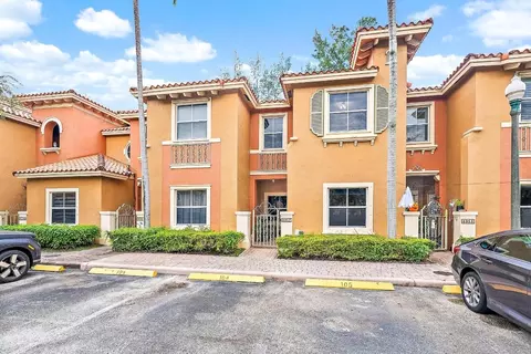 4957 White Mangrove, Fort Lauderdale, FL 33312