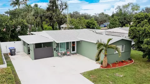 6611 Allen, Hollywood, FL 33024