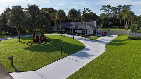 13768 Doubletree Trl, Wellington, FL 33414