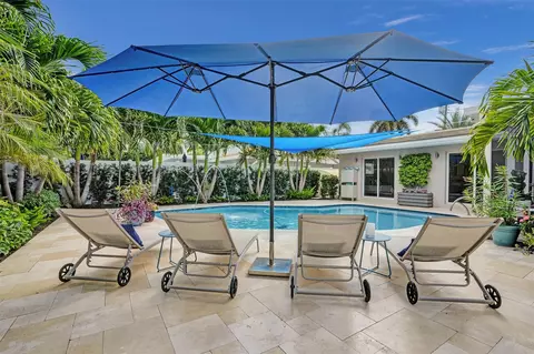 2118 NE 16th Ave, Wilton Manors, FL 33305