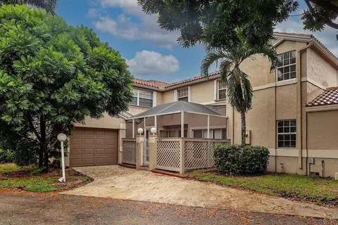 11077 Longboat #11077, Hollywood, FL 33026