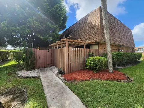 6070 NW 54th, Tamarac, FL 33319