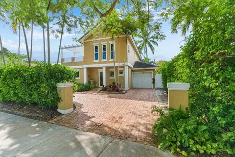615 N Victoria Park, Fort Lauderdale, FL 33304
