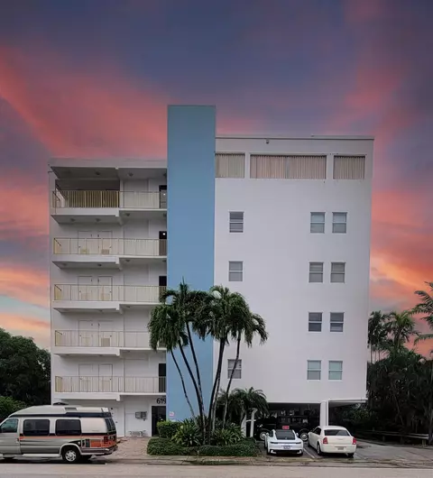 619 Orton Ave #405, Fort Lauderdale, FL 33304