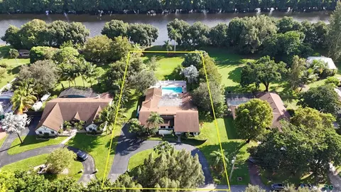 9740 NW 35th, Hollywood, FL 33024