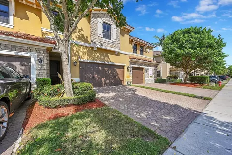9593 S Town Parc #9593, Parkland, FL 33076