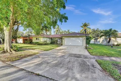 3860 N 51st, Hollywood, FL 33021