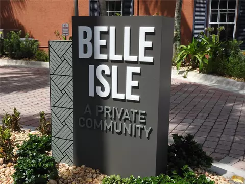 2299 NE 9th Ave #2299, Wilton Manors, FL 33305
