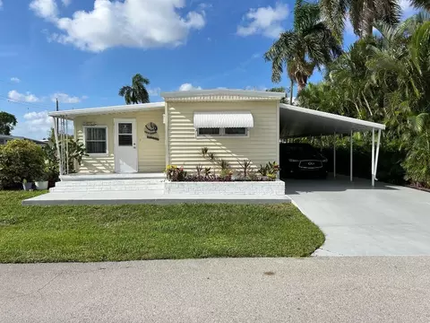 1901 SW 85th, Davie, FL 33324