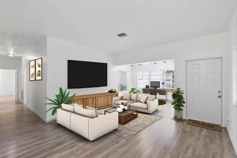 6413 Fletcher, Hollywood, FL 33023