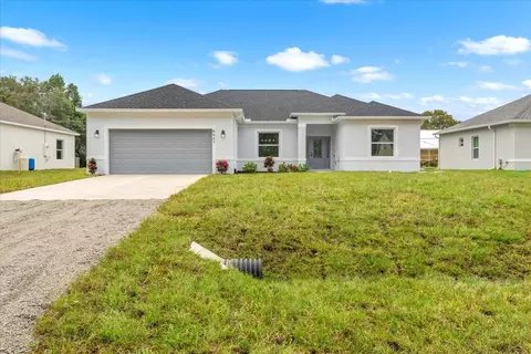 8665 100th Ct, Vero Beach, FL 32967