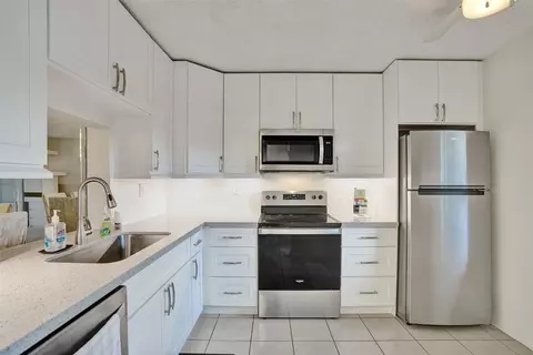 2900 NW 42nd #A401, Coconut Creek, FL 33066