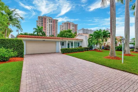 2020 NE 32nd, Fort Lauderdale, FL 33305