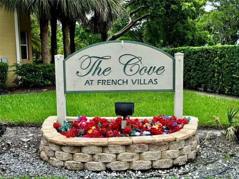 640 NW 79th #103, Pembroke Pines, FL 33024