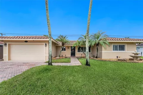 2061 N Conference, Boca Raton, FL 33486