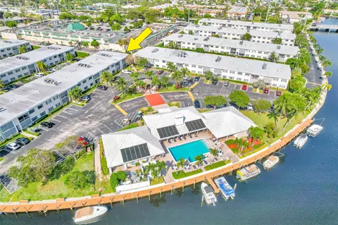 140 Cypress Club Dr #436, Pompano Beach, FL 33060