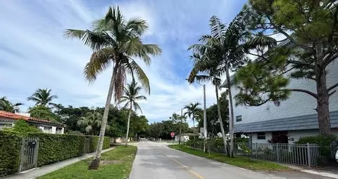 12290 NE 11th Ct #104, North Miami, FL 33161