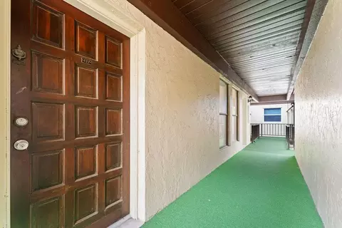 6060 S Falls Cir #422, Lauderhill, FL 33319