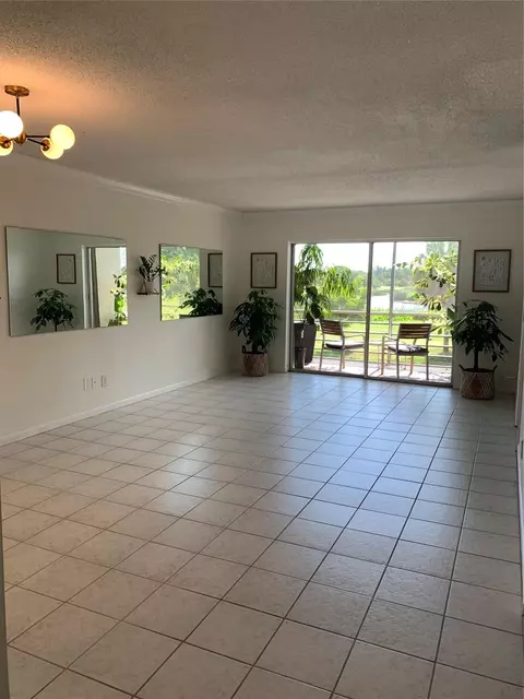 2441 SW 82nd Ave #203, Davie, FL 33324