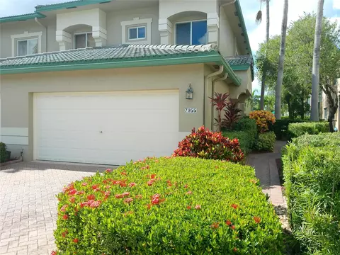 7955 Exeter #202, Tamarac, FL 33321