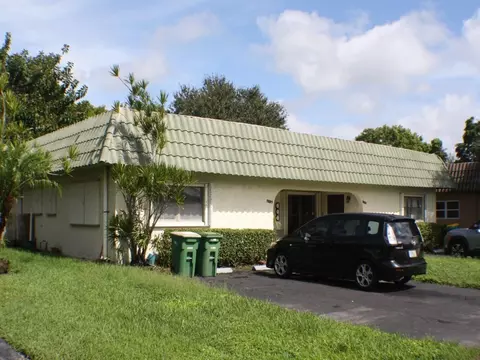 7825-7827 NW 71st, Tamarac, FL 33321