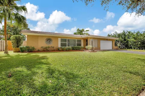 7240 NW 7th Ct, Plantation, FL 33317