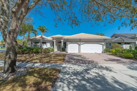 8951 NW 34th St, Hollywood, FL 33024