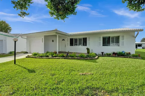 1581 NW 85th Ter, Plantation, FL 33322