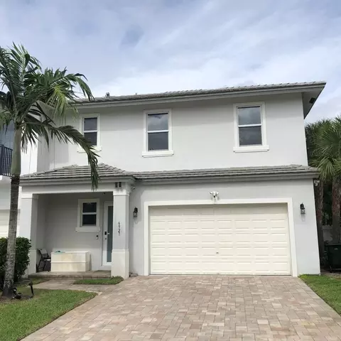 6927 Pines, Coconut Creek, FL 33073