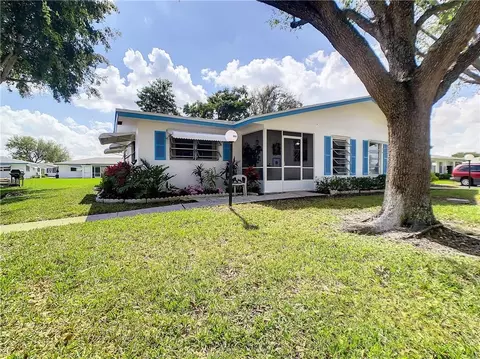 8640 NW 11th St #A152, Plantation, FL 33322