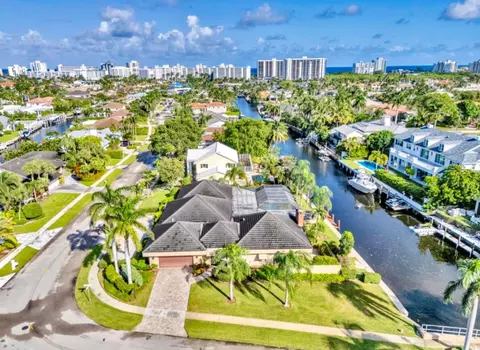 700 NE Bay Isle Dr, Boca Raton, FL 33487