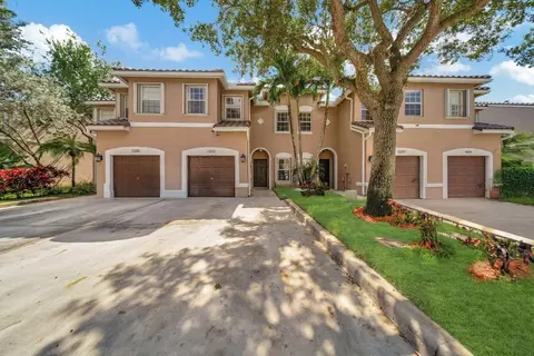 13202 NW 7th #13202, Plantation, FL 33325