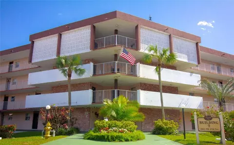 2801 NW 47th #204, Fort Lauderdale, FL 33313