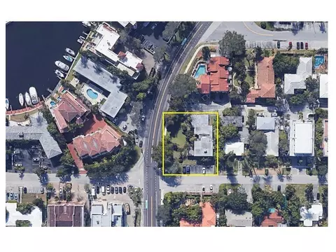 1353 Bayview Dr, Fort Lauderdale, FL 33304