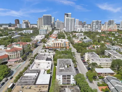 1212 SE 2nd Ct #304, Fort Lauderdale, FL 33301
