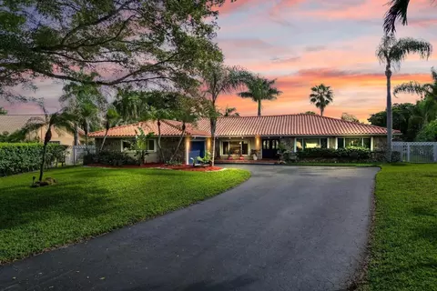 9924 NW 6th, Coral Springs, FL 33071